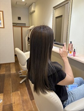 モンフルーレット(monfleurette) シアーグレージュストレート♪