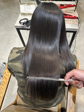 ロテ(LOTE.) くびれヘア/ハイライト/白髪ぼかし/髪質改善/外ハネボブ/一宮