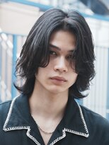 フィフス(fifth)&nbsp;原宿レイヤーボブかっとニュアンスパーマウルフカット黒髪30代