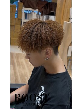 ルースト 原宿店(ROOST) ツイスパ/ツイストスパイラル/ツイストパーマ/渋谷/原宿