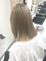 ヴィア 京都烏丸(Via)&nbsp;ハイトーン/ケアブリーチ/髪質改善/くすみベージュ