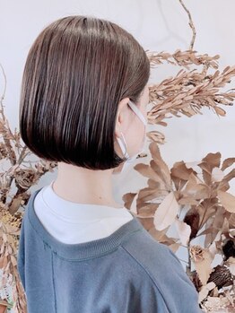 【SUBLIMIC】のスカルプケア取扱い♪乾燥・フケなどの頭皮のお悩みにも◎プロのヘッドスパで至福の時間を！