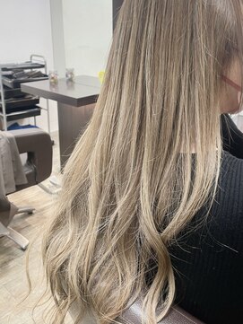ハイライト/バレイヤージュ/ホワイトベージュ/髪質改善/上尾