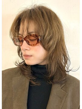 ノラジャーニー(NORA Journey) レイヤーカットレイヤーパーマボブパーマ海外レイヤー