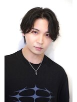 エミス バイ メルト 吉祥寺(emis by melt)&nbsp;早坂/リバースセンターパート 吉祥寺 毛流れパーマ メンズカット