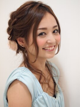 ヘアーデザイン ミヤビ 広尾(HAIR DESIGN MIYABI) 無造作編み込み☆広尾駅徒歩３分 \4320☆ F