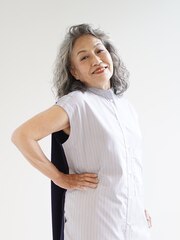 【えがお美容室】50代60代に人気☆ゆらめくミディアムウェーブ