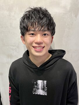 フランクスバーバーリザーブ 人形町店(FRANK’S BARBER RESERVE) ナチュラルソフトツイストスパイラル　ｙ