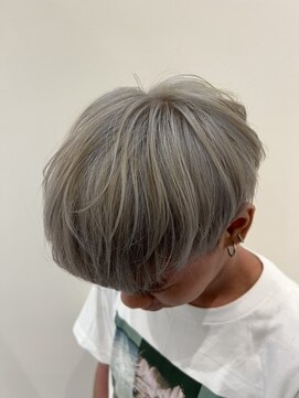 ボスクリエイション(BOSS CREATION) ホワイトベージュ