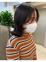 ジエクト アイロ(The Ect ilo)&nbsp;くびれヘア　顔まわりレイヤー　センターパート　春スタイル