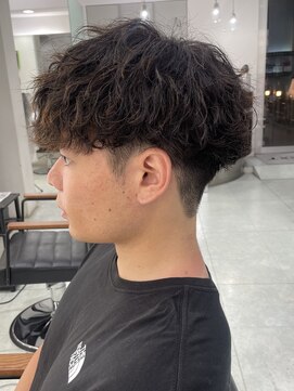 ネクストゼロ(NEXT zerO) メンズパーマ