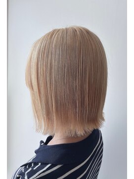 オーシー 志比口店(O'sea) #ハイトーンボブ