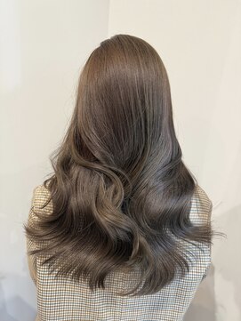 ビューネオ(VIEW NEO) 韓国ヘア/レイヤーカット/似合わせ/オリーブカラー/谷町四丁目