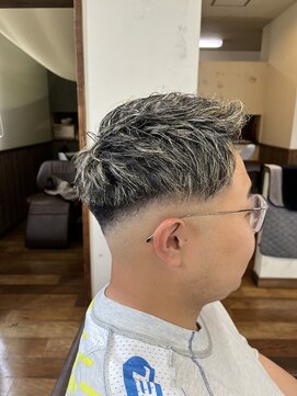 パームツリーリゾート(Parm tree resort) スキンフェード+メッシュ