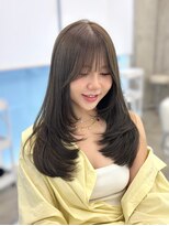 アイシー 表参道(ICY)&nbsp;レイヤーカット/韓国ヘア/ワンホンヘア/透明感オリーブカラー