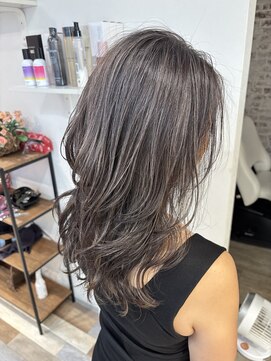 白髪ぼかしハイライトカラー