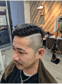 3mmツーブロック（最も高い）キワにライン