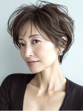 ハーツ(Heart's) 白髪ぼかし脱白髪染め似合わせカット40代50代60代