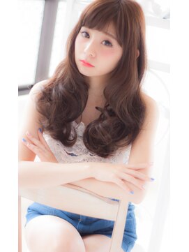 アンジュ ヘアー(Ange hair) 大人かわいい 耳かけ 無造作カール