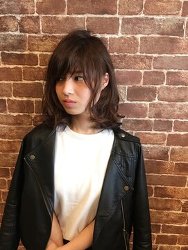 リラ バイ クオーレ(LIRA by CUORE) ふんわりミディアム