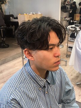 コワファーストナガサキシャンプーボーイ(COIFF1RST NAGASAKI SHAMPOO BOY) 【大人気スタイル】ラフパーマ×センターパート！