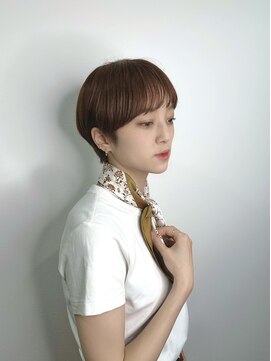 ウィローズ(WILLOW'S) 大人可愛い20代30代40代黒髪前下がりショートボブ丸みショート◎