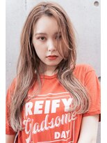 アルテ(ARTE)&nbsp;【ARTE表参道/青山】小顔レイヤー×シアベージュ