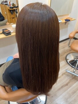 トランクゥイル(TranQuil) ブリーチなしカラー大人かわいい艶カラー×美髪トリートメント☆