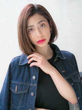 ルティア(Lutia) 大人かっこいいワンレンボブ