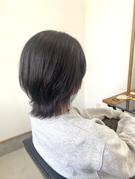 ヴィアルス 美園店(VIARS) ミディアムウルフ/ナチュラルウルフカット/ネオウルフ