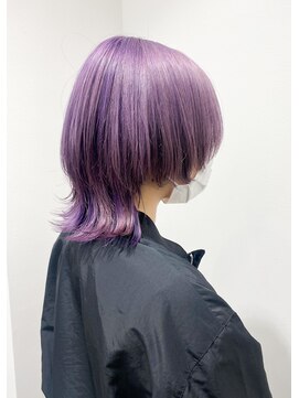 アンリ(Anli) 【tomomi*ウルフカット*パープル*ブリーチカラー*個性派カラー】
