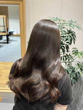 レックスヘアーインターナショナル(ReX HAIR INTERNATIONAL) 【山嵜　栞】透明感のあるくすみブラウンカラー