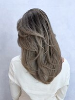 アイティーバイアルバム 北千住店(IT by ALBUM)&nbsp;カーキベージュレイヤーロングニュアンスカラー_ba508272