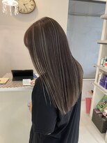 ヘアメイク ルエル(Hair Make Ruelle) コントラストハイライト×グレージュ