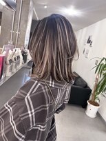 キング 枚方店(K!ng)&nbsp;【枚方、高槻、梅田】ホワイトハイライト