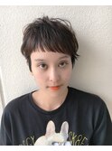 アシンメトリーショート