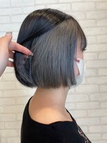 ビス リアン 川口店(Vis lien) 20代30代大人可愛い透明感ネイビーイヤリングカラー