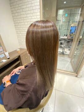 アース 二俣川店(HAIR&MAKE EARTH) ナチュラルに馴染む大人ハイライト【二俣川】