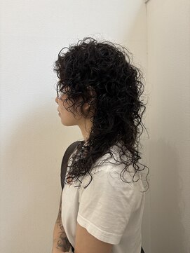 ナループロアツム(Nalu pu loa Tsum) ハードパーマ/マレット/レイヤーカット