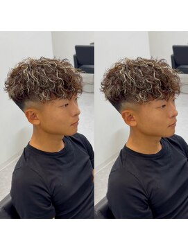 ブライト(BRIGHT) スペインカール ハイライト