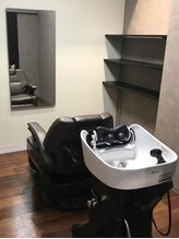 ヘアーサロン トレサンパ(Hair Salon Tres Sympa)