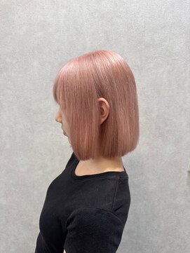 ロンド レア 天神大名店(Lond Le’a) 小顔/抜きっぱなしブロンド /シャドールーツ/オリーブグレー