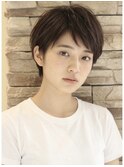 黒髪アッシュ　大人可愛いショート　コンパクトでお手入れ簡単