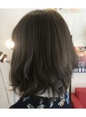 インス映え　美香スモーキーアッシュ