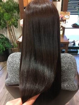 グラシア ヘア(gracia hair)の写真/人気No.1の縮毛矯正《ケラチンケアストレート》は縮毛矯正を繰り返したダメージ毛をケア&ツヤやかな美髪に!