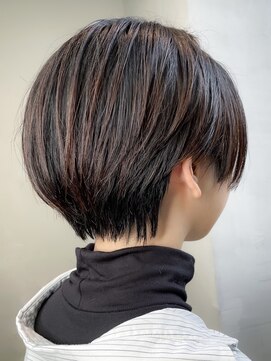 メイカ(MEIKA) 丸みショート・ハイライト・ブラウン