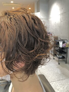 ヘアールーム プリズム(Hair room Prism) デジタルパーマ