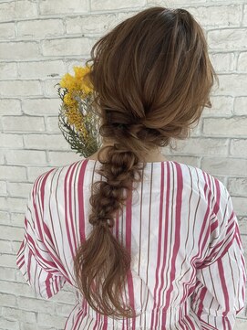 ハウス(HAUS.) ヘアアレンジ／ヘアセット／編みおろし／パーティーヘア