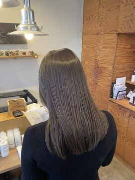 リリーアンドコー(LILY&CO.) グレージュ