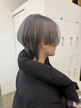 ノートエートル 西金沢(Nought etre) 10代/20代/ケアブリーチ/ハイトーンカラー/シルバーグレー
